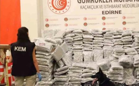 Zehir tacirlerine darbe: Kapıkule’de 810 kilo uyuşturucu ele geçirildi