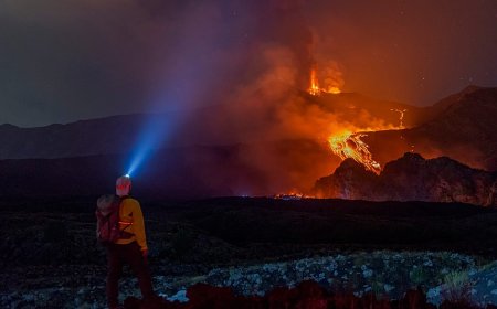 Etna yürüyüşünde yıldırım çarptı: 29 yaşındaki ABD'li turist hayatını kaybetti