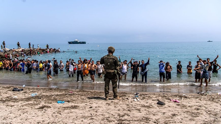Ceuta'daki göç krizi AB'de sert siyasi tartışmaları tetikledi
