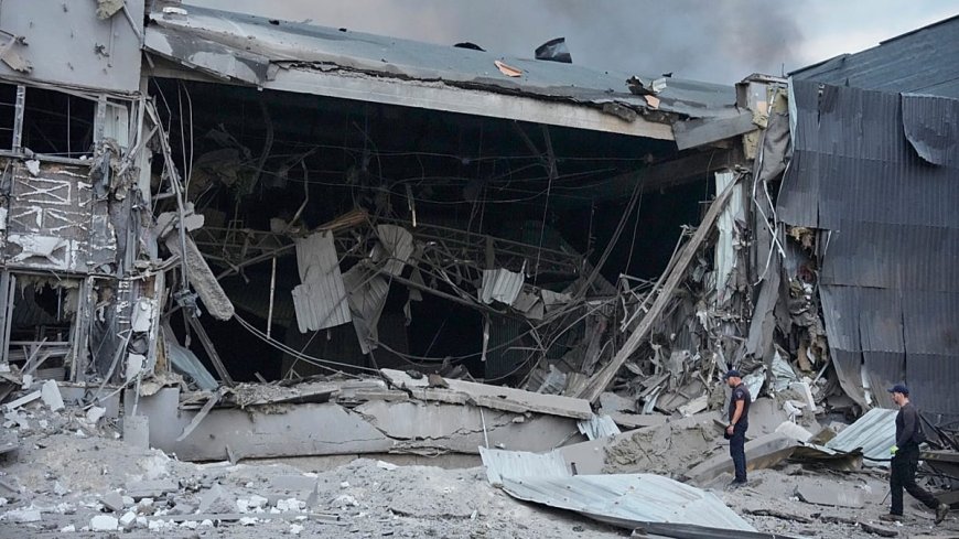 Rusya'dan Ukrayna'ya gece saldırısı: Kiev ve çevresinde en az 15 ölü