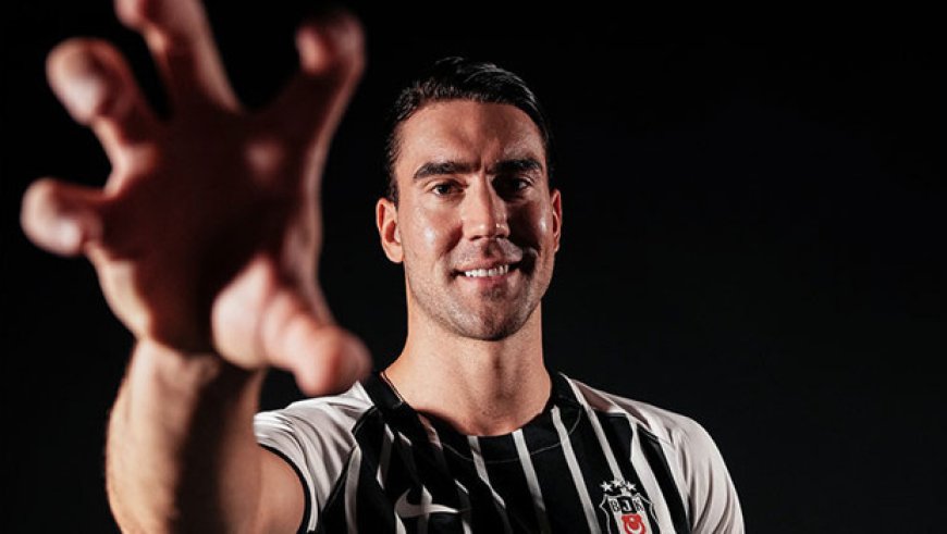 Beşiktaş, Dusan Vlahovic'i UEFA listesine ekledi!